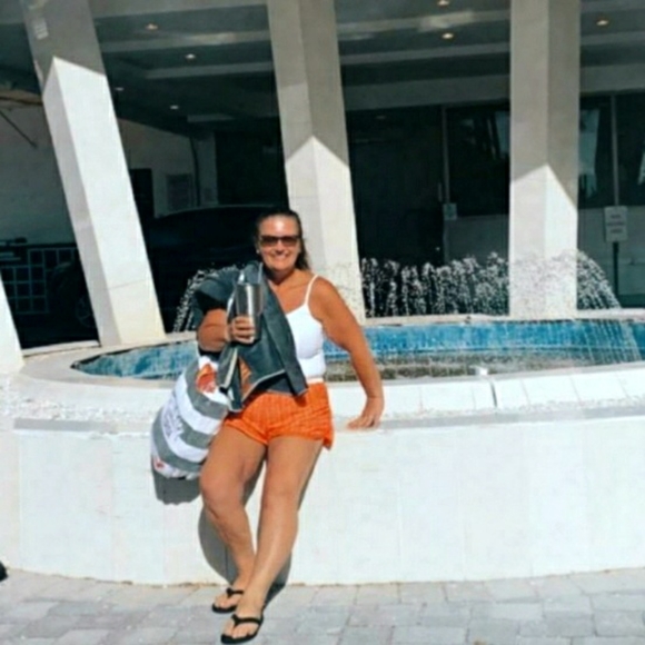 Meet your Posher, Misha - Picture 11 of 15